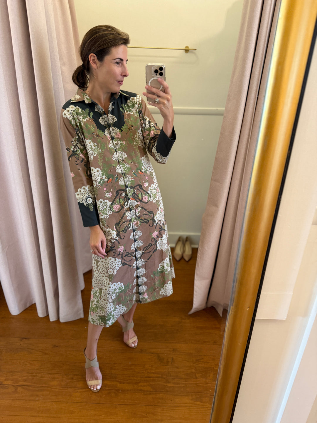 Falguni Shane Peacock - julep