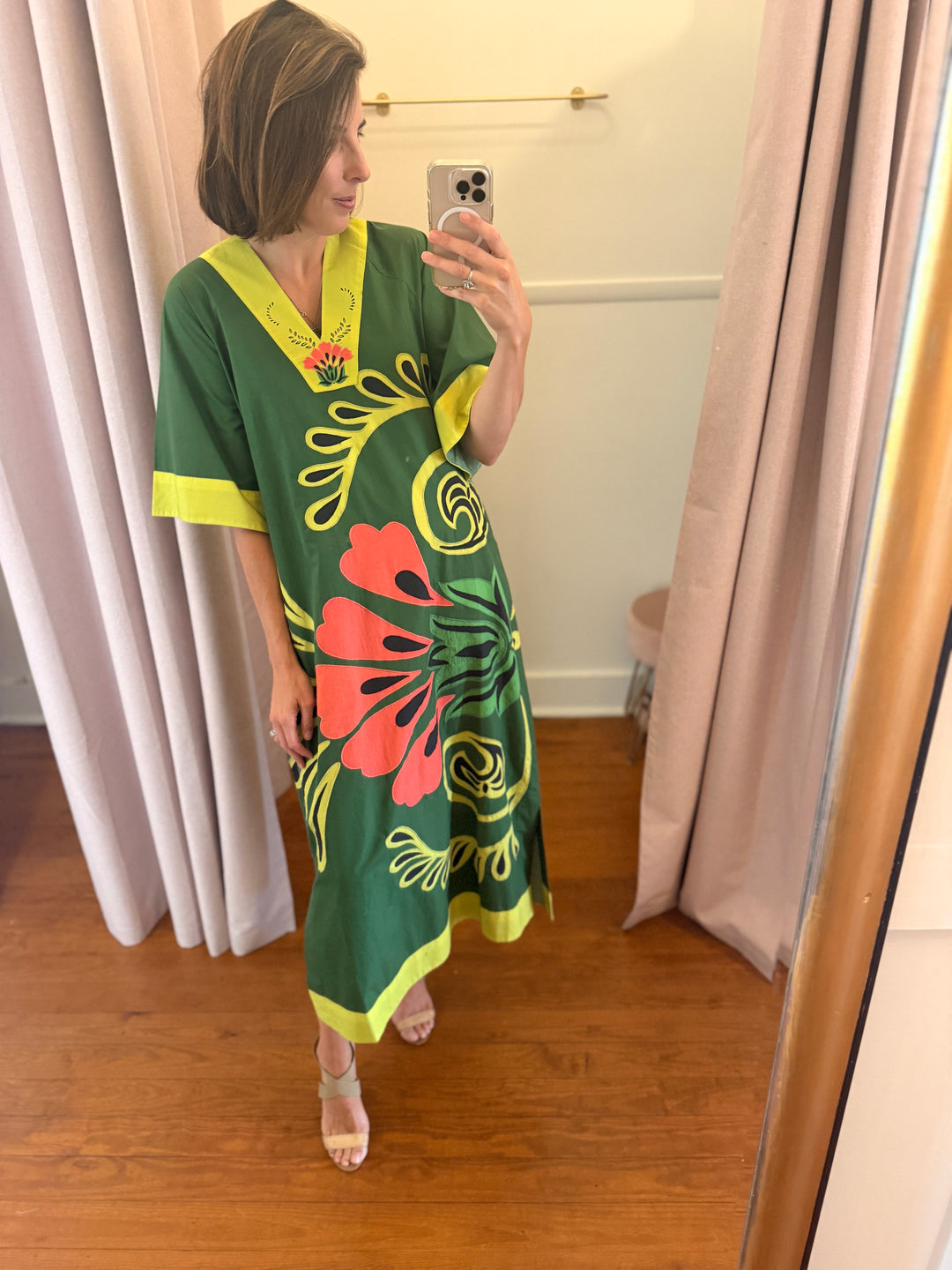 DELIGHTFUL caftan