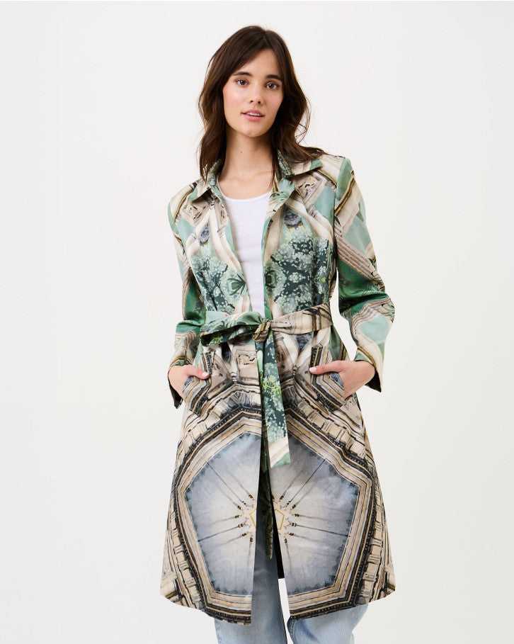 Falguni Shane Peacock - julep